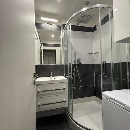 Modern Near Center With Easy Transport Access Bratislava